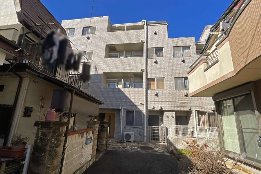 ヴェルト新宿落合の外観（南東側から）