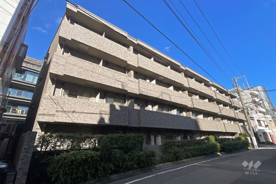 トーシンフェニックス目白の外観（南西側から）