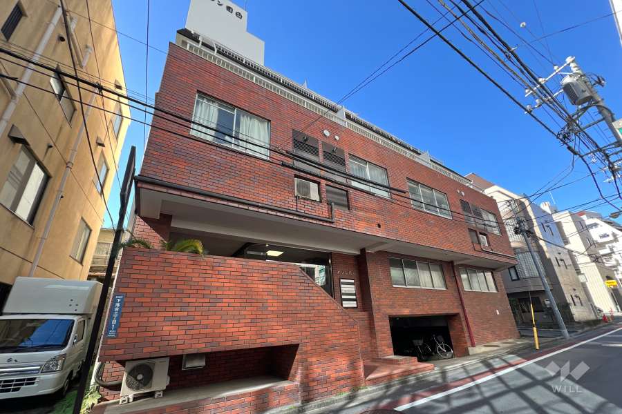 メゾン目白の外観（北東側から）