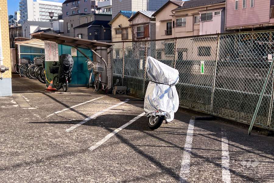 バイク置場
