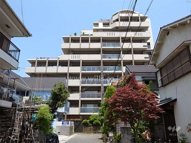 パレ伊丹ファインステイの外観（南側から）