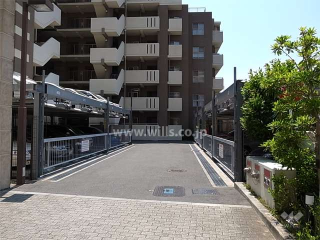 敷地内駐車場（機械式）