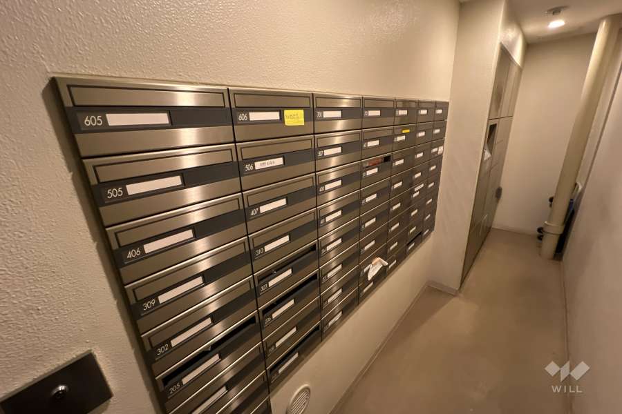 宅配ボックスと共用ポスト