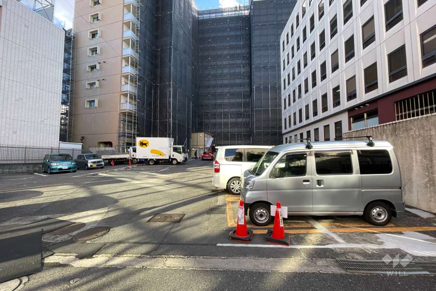 敷地内駐車場（屋外平面式）