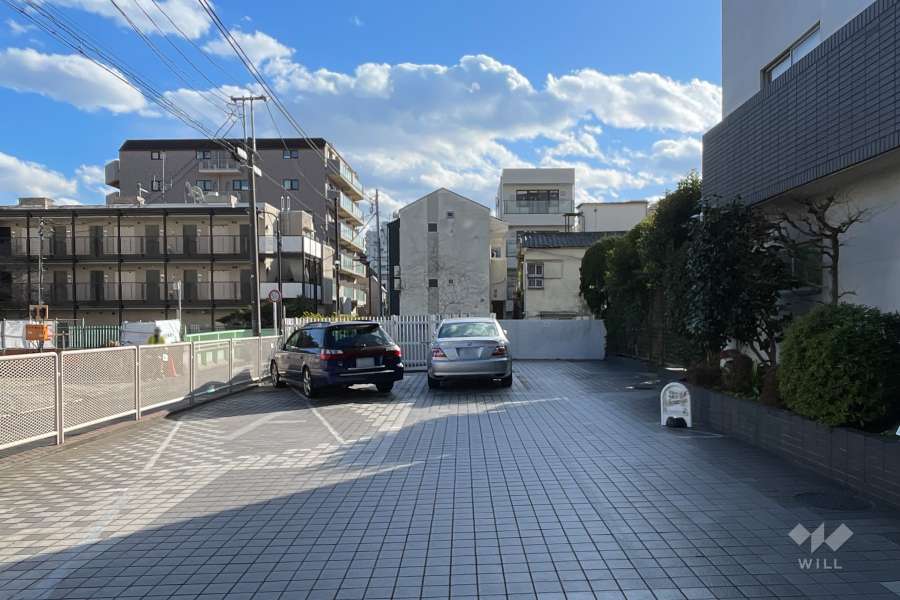 敷地内駐車場（屋外平面式）