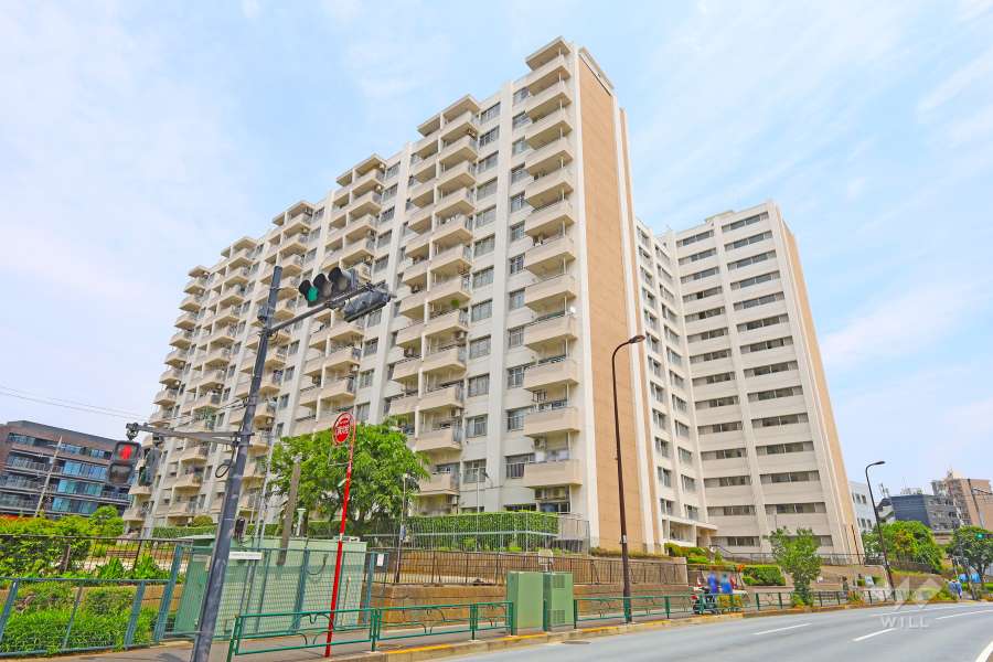 高田馬場住宅の外観（南西側から）