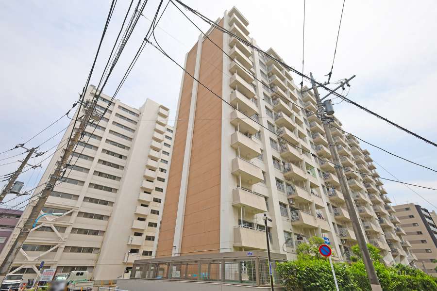 高田馬場住宅の外観（北西側から）