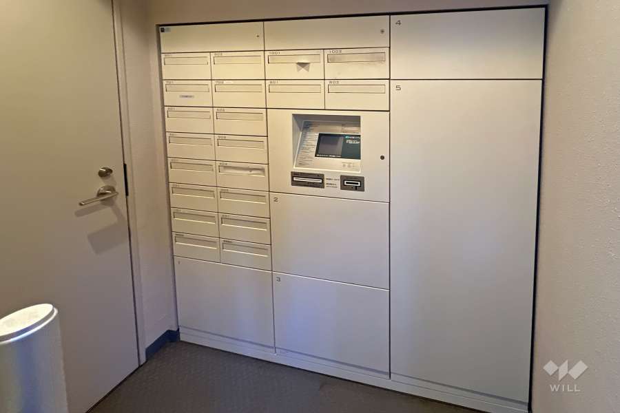 宅配ボックスと共用ポスト