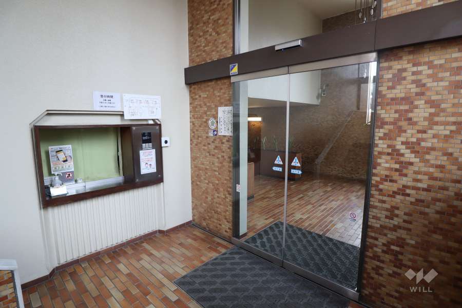 エントランスホール