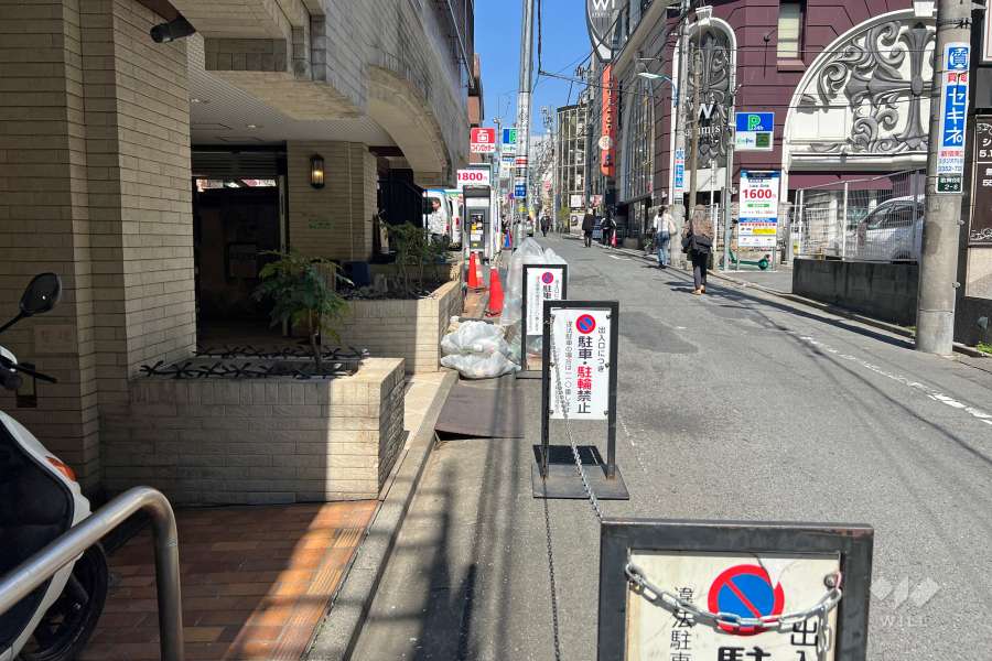 敷地南東側の前面道路　