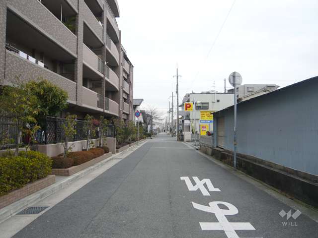 周辺の街並み