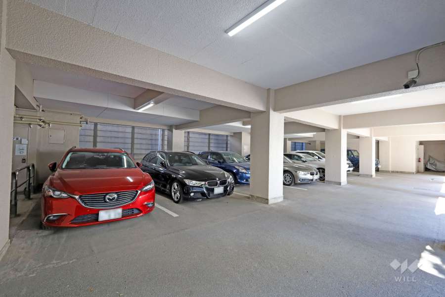 敷地内駐車場（屋内平面式）