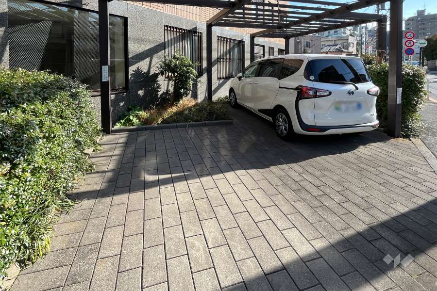 敷地内駐車場