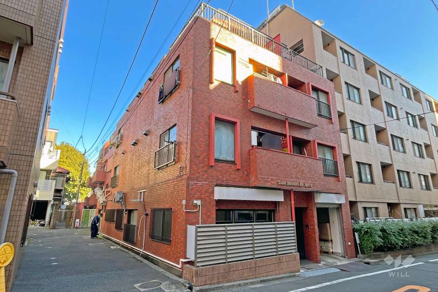 ライオンズマンション牛込の外観（南西側から）