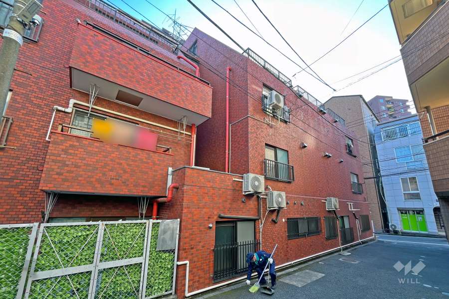 ライオンズマンション牛込の外観（北西側から）