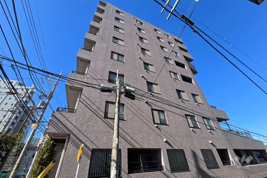 スヴェニール早稲田夏目坂の外観（南東側から）