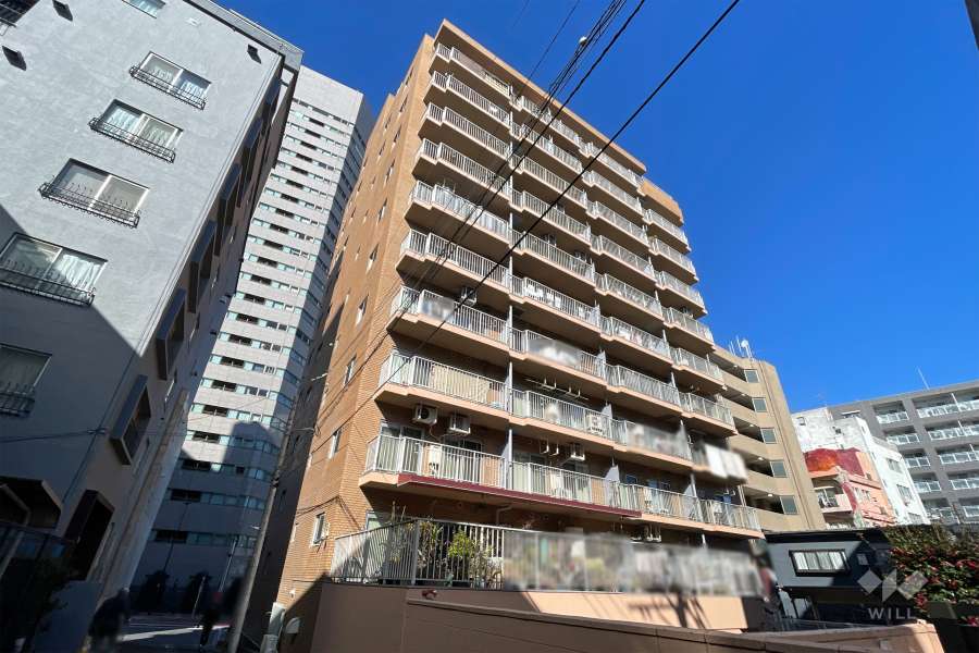 プチモンド四谷の外観（南東側から）