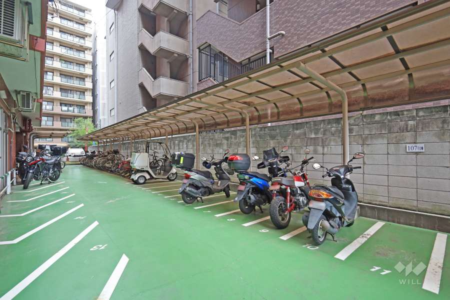 バイク置場