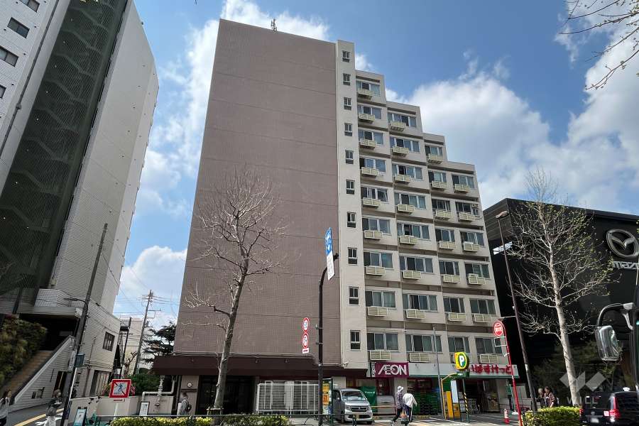 早稲田永谷マンションの外観（南東側から）