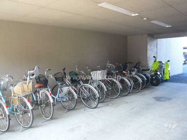 自転車・バイク置場