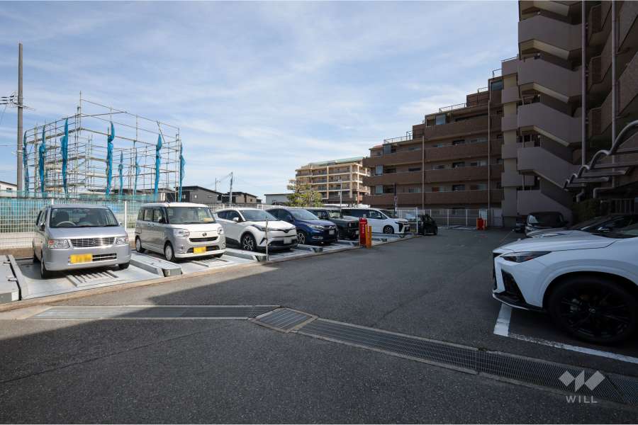 敷地内駐車場（屋外平面式・屋外機械式）