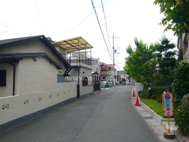 周辺の街並み
