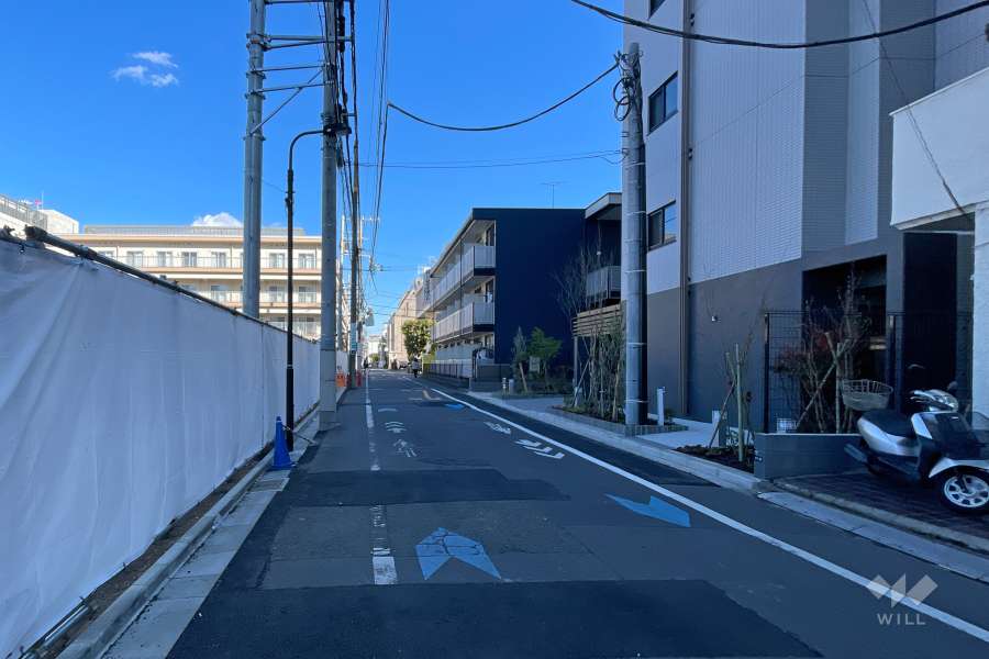 敷地南側の前面道路　