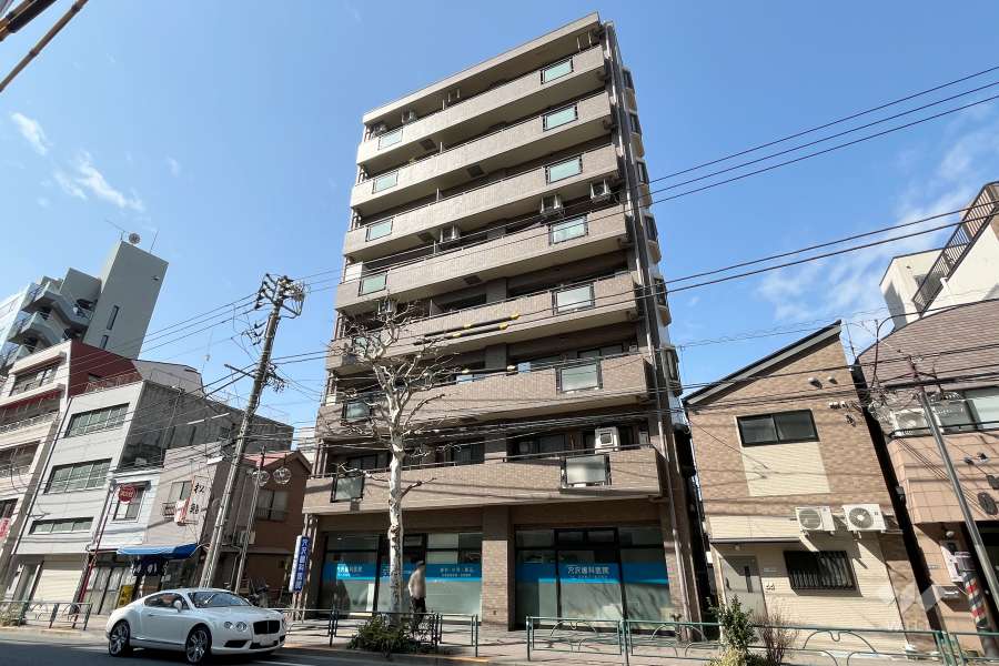 アークステージ高田馬場の外観（南東側から）　