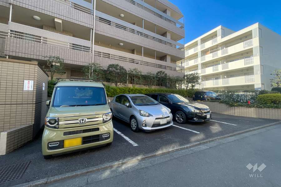 敷地内駐車場（屋外平面式）