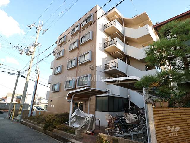 エスト塚口ビューズの外観（北西側から）