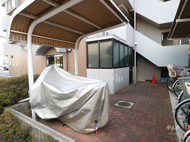 バイク置き場