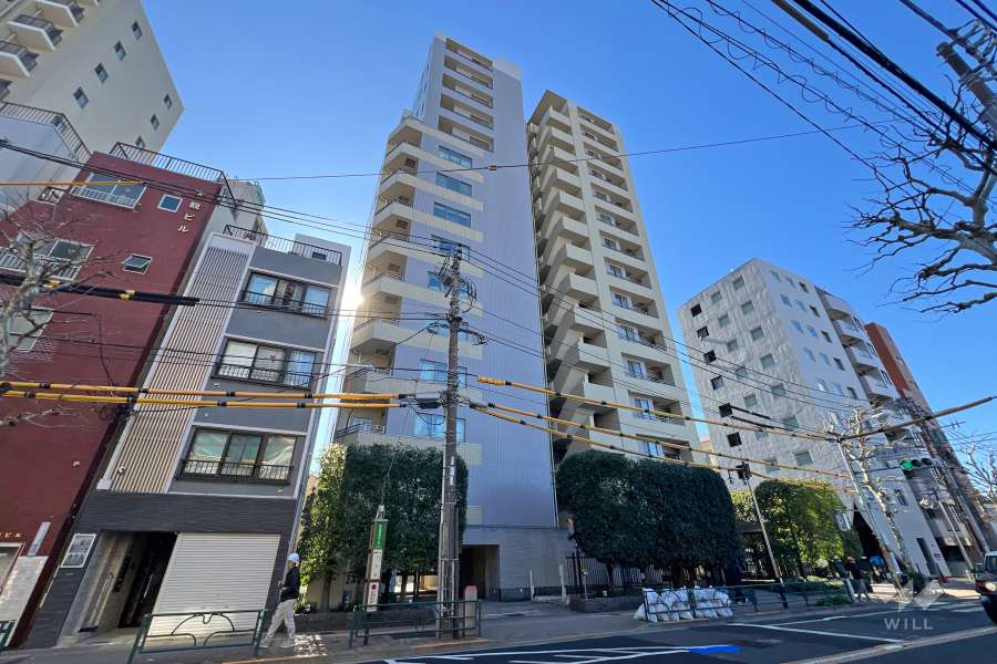 高田馬場四丁目パークホームズの外観（北側から）