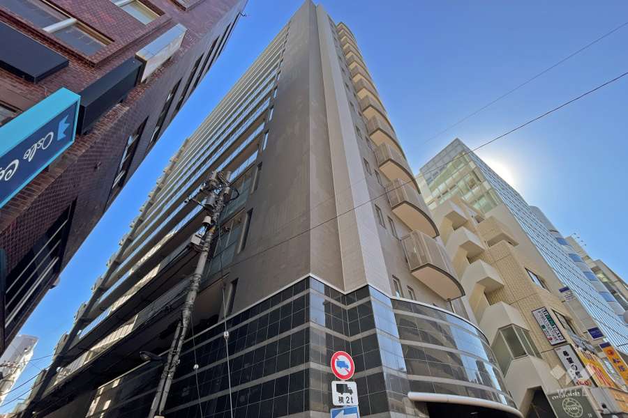 マイネシュロッス四谷の外観（北西側から）