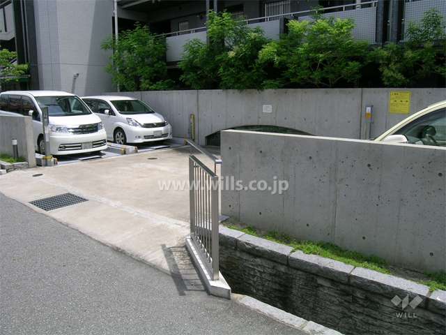 敷地内駐車場
