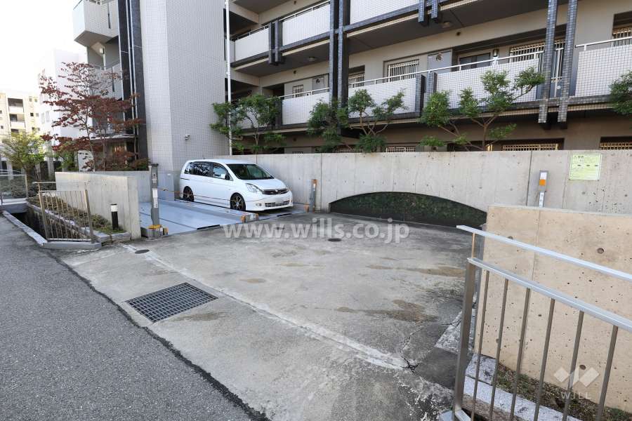 敷地内駐車場(屋外機械式)