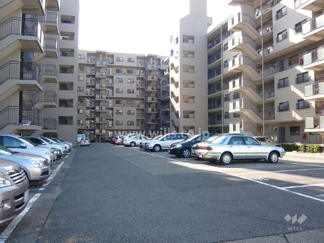 敷地内駐車場（屋外平面式）