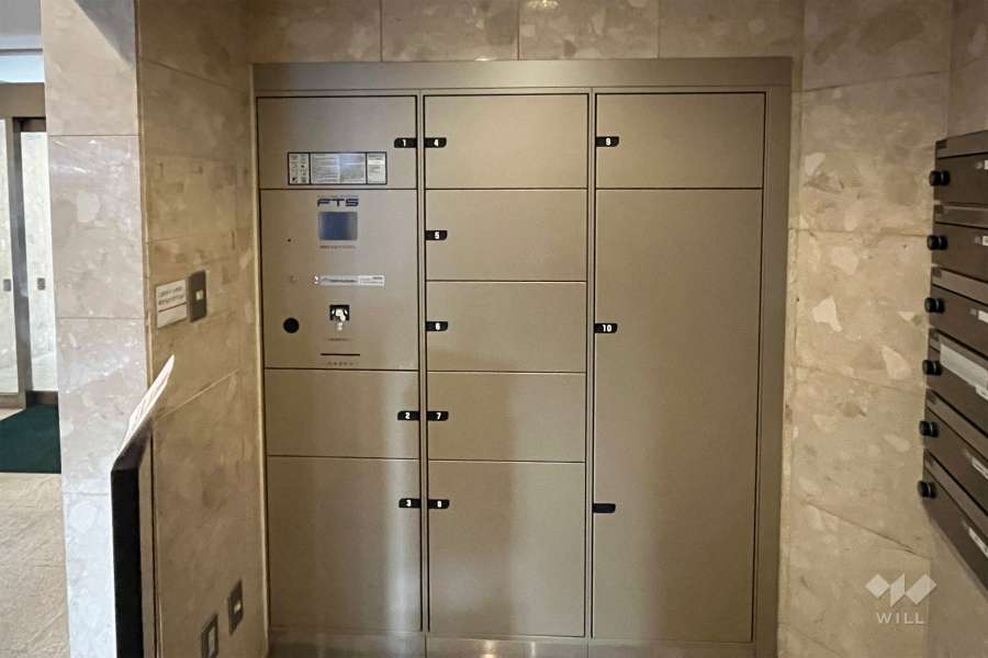 宅配ボックスと共用ポスト