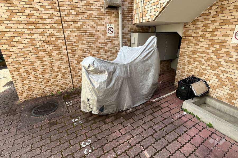 バイク置場