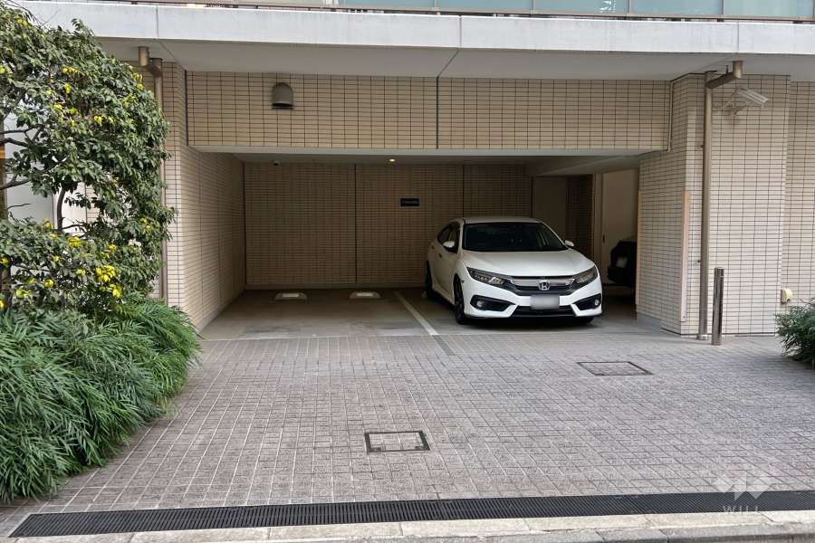 敷地内駐車場（屋内平面式）