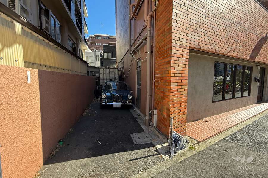 敷地内駐車場（屋外平面式）