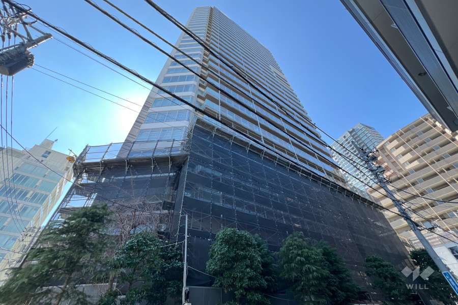 ライオンズ四谷タワーゲートの外観（北東側から）