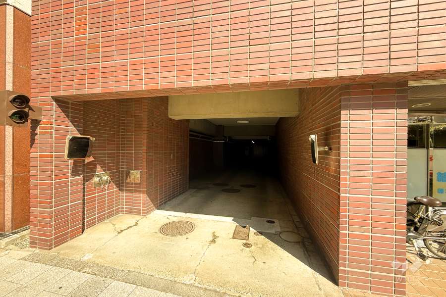 駐車場の出入口