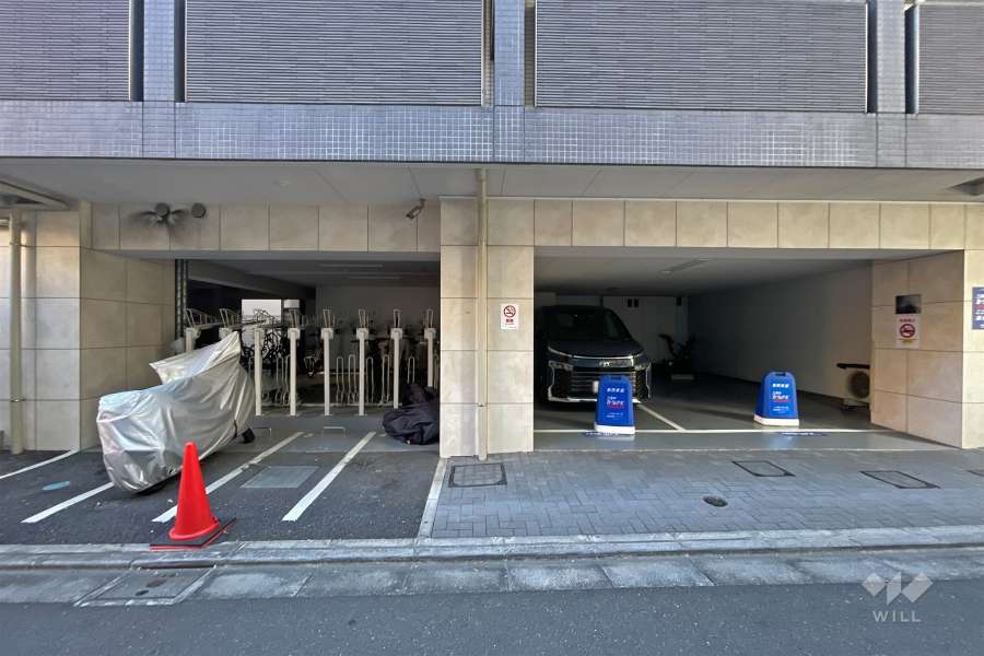 敷地内駐車場（屋内平面式）
