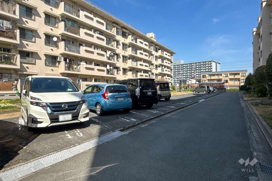 敷地内駐車場（屋外平面式）