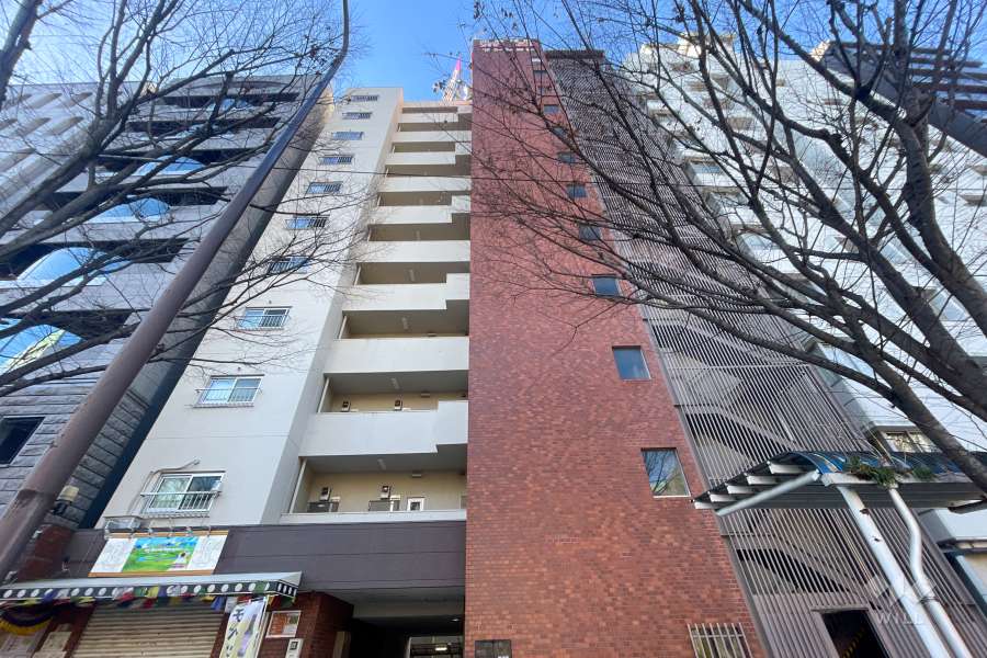 四谷坂町永谷マンションの外観（北東側から）　