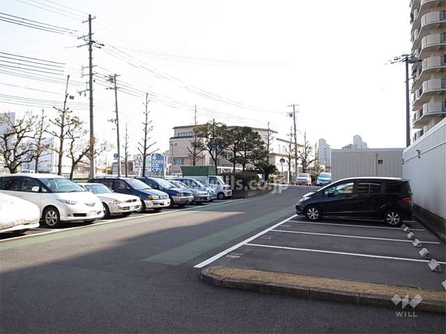 敷地内駐車場（平面式）