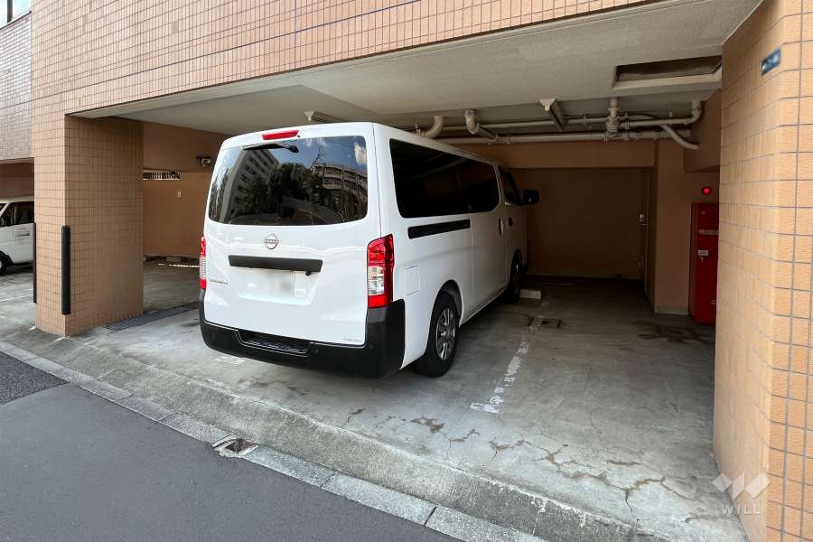 敷地内駐車場（屋内平面式）