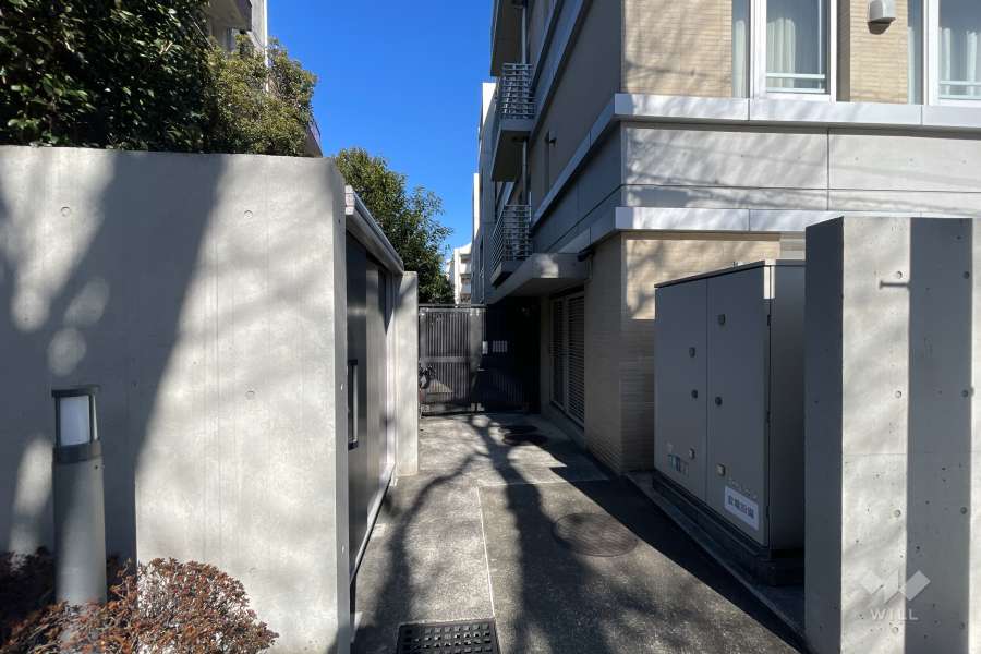 駐輪場の出入り口