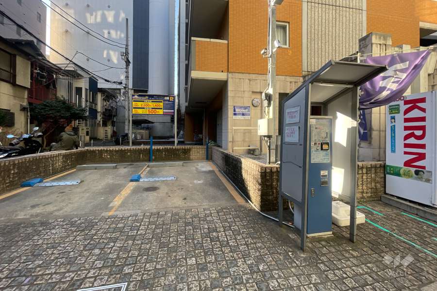 敷地内のコインパーキング