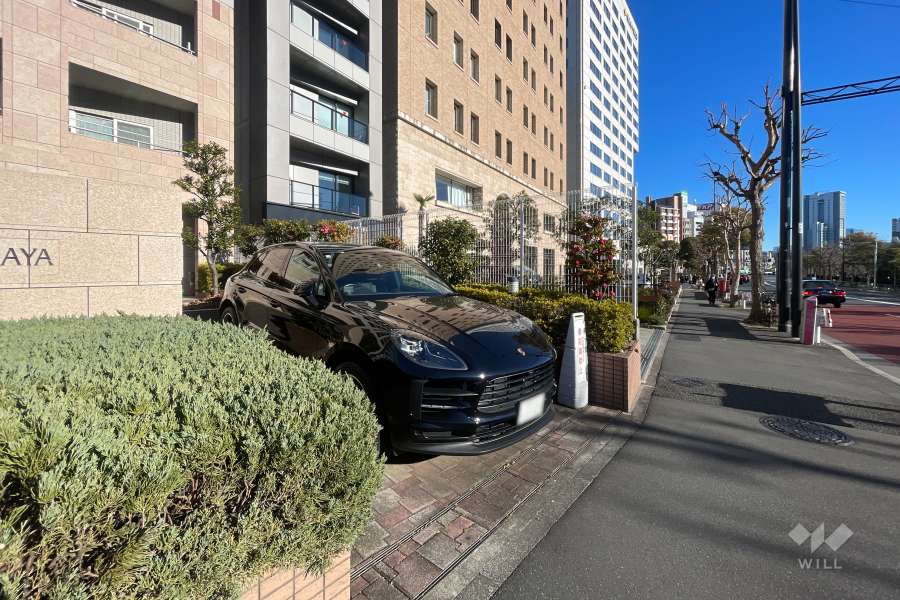 敷地内駐車場（屋外平面式）